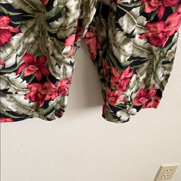 🔹4/$25 Tropical Print Pants - Picture 4 of 8
